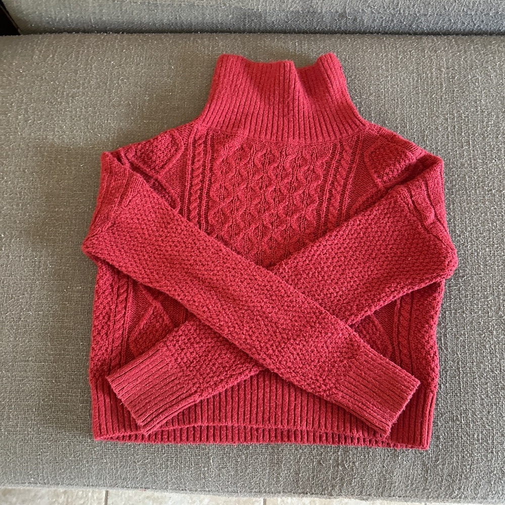 Abercrombie girls red turtleneck sweater size 9-10